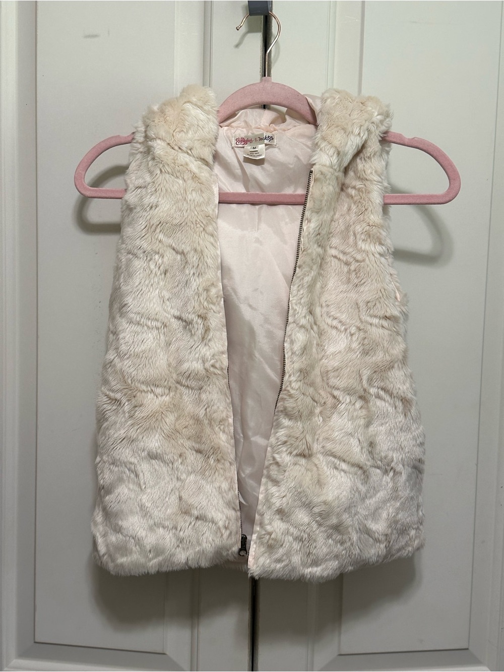 Ragdoll & Rockets. Cream Faux Fur Hooded Vest